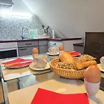 Ufen דירה